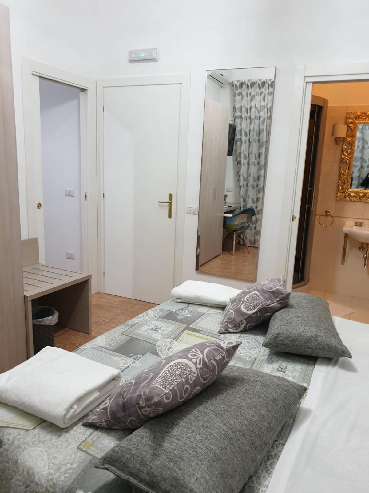 مبيت وإفطار ريجّو دي كالابريا Beauty House المظهر الخارجي الصورة