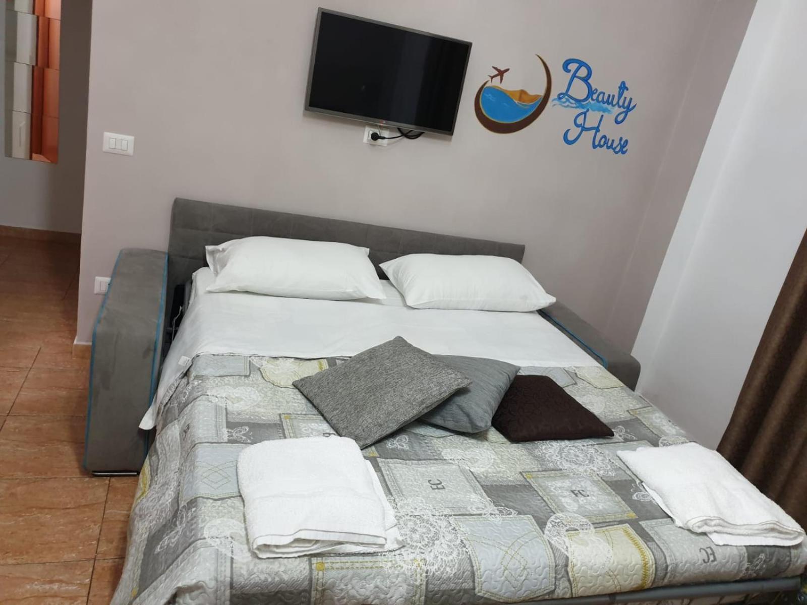 مبيت وإفطار ريجّو دي كالابريا Beauty House المظهر الخارجي الصورة